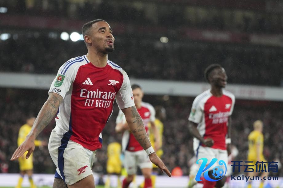 [图]英联杯-热苏斯戴帽 阿森纳3-2逆转水晶宫进四强体育录像/图片